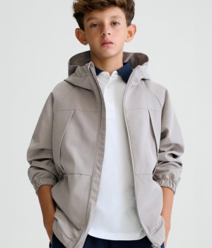 Αντιανεμικό αθλητικό