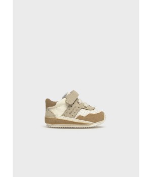 Παπουτσ΄΄άκι αθλητική σολα 