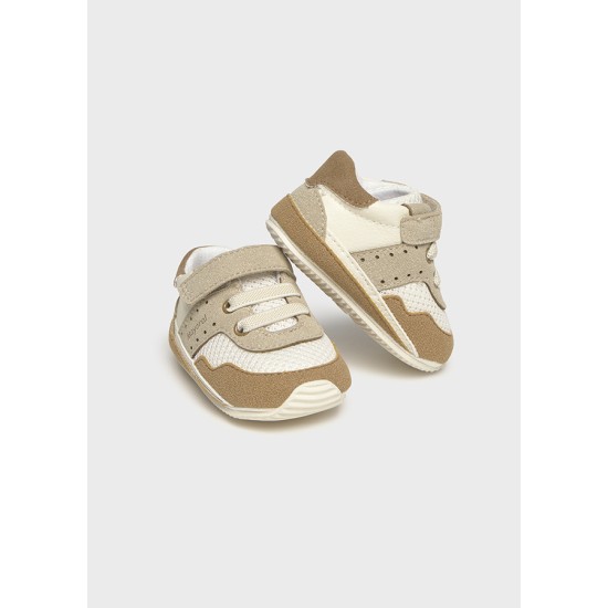 Παπουτσ΄΄άκι αθλητική σολα