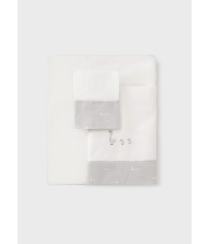 Σεντόνια για κούνια μωρό