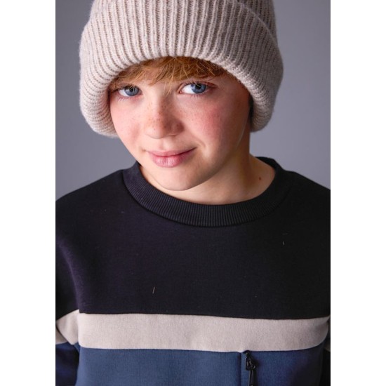 Φούτερ blocking Φούτερ blocking